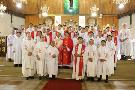 Priestly Ordination of Deacon Dinh