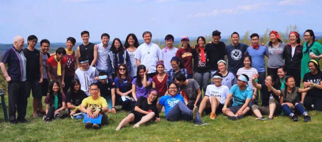 SCJ seminarians lead youth retreat in Toronto