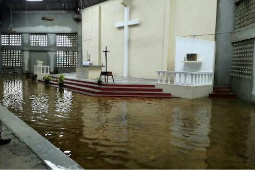 Cyclone devastates Beira city