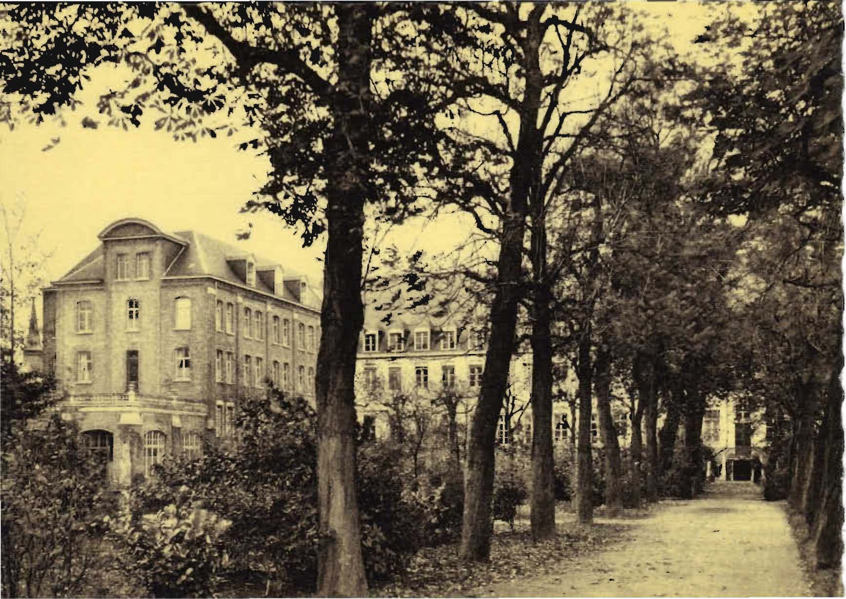 <div class="caption"><p>4.	House of the Jesuits of Enghien where Dehon stayed from 13 March to 19 July 1917</p></div>