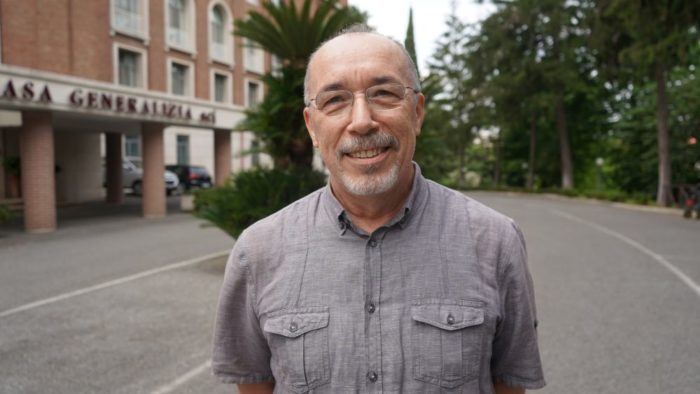 Fr. <b>Enzo Brena</b>