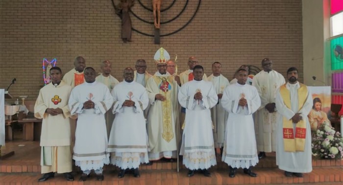 Ordenaciones diaconales en Sudáfrica